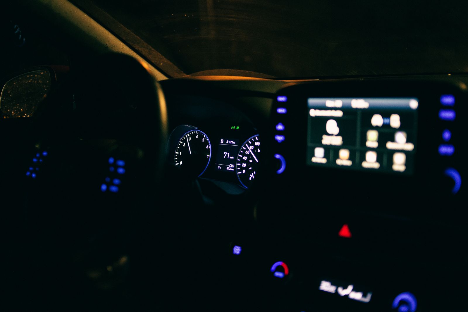 Illuminated dashboard and centre console